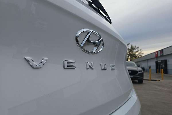 2024 Hyundai Venue Active QX.V5