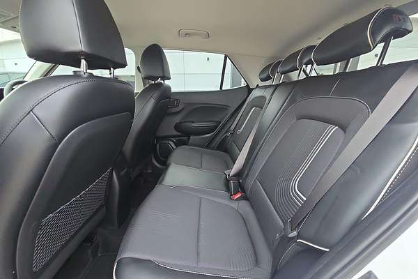 2024 Hyundai Venue Active QX.V5