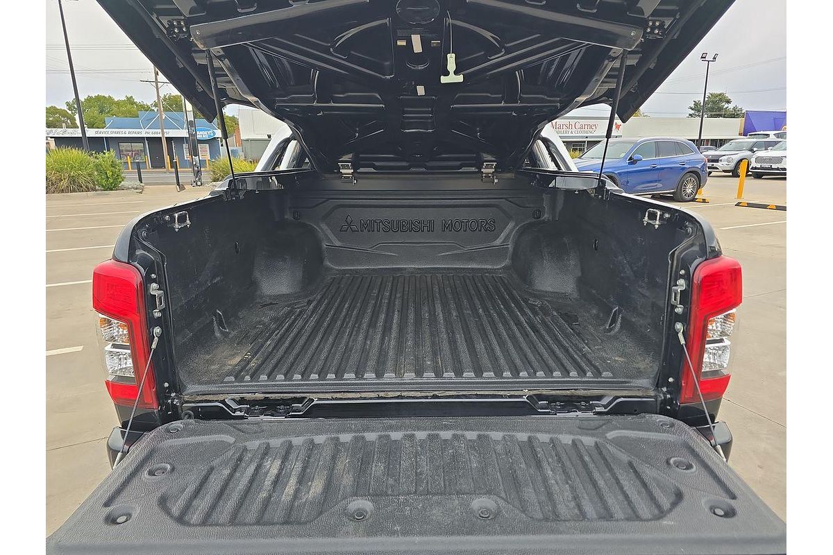 2019 Mitsubishi Triton GLS MR 4X4
