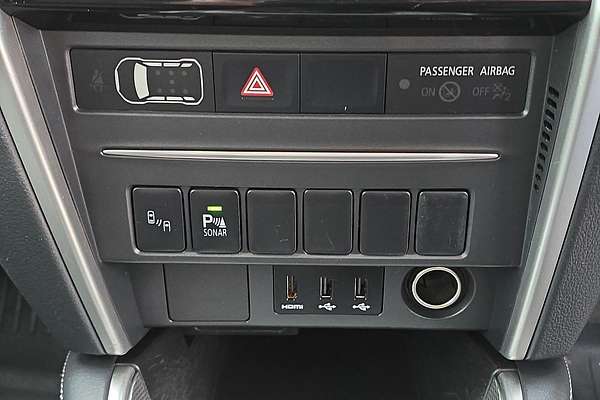 2019 Mitsubishi Triton GLS MR 4X4