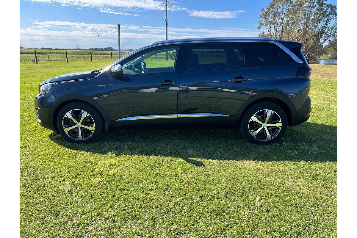 2018 Peugeot 5008 Allure P87