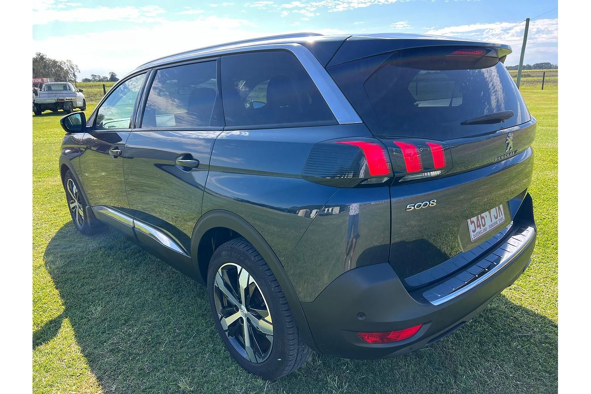 2018 Peugeot 5008 Allure P87