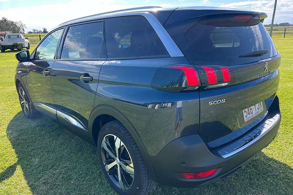 2018 Peugeot 5008 Allure P87