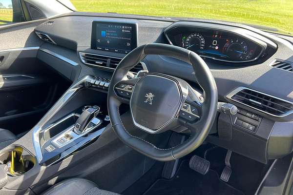 2018 Peugeot 5008 Allure P87