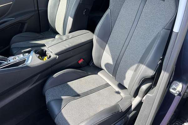 2018 Peugeot 5008 Allure P87