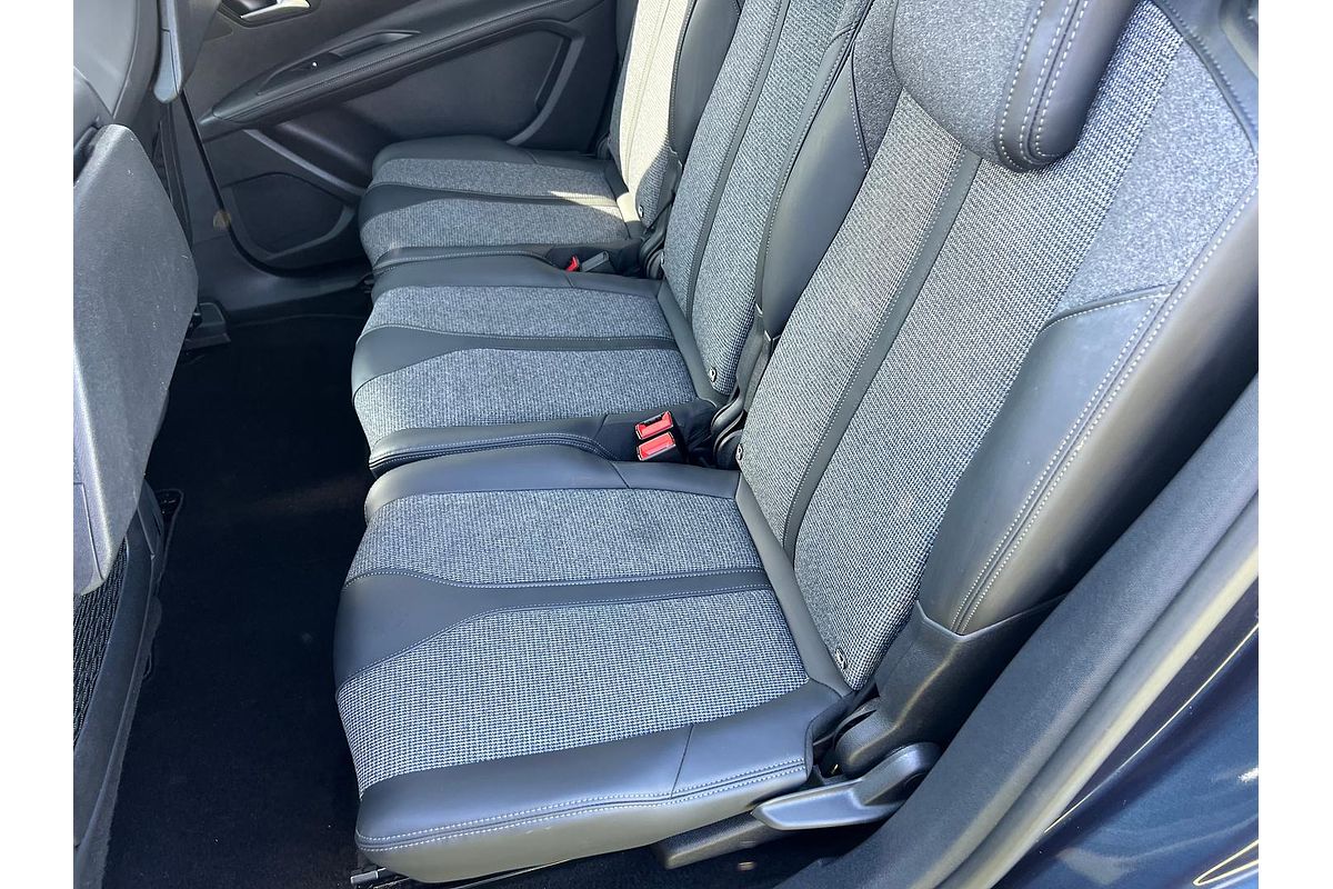 2018 Peugeot 5008 Allure P87