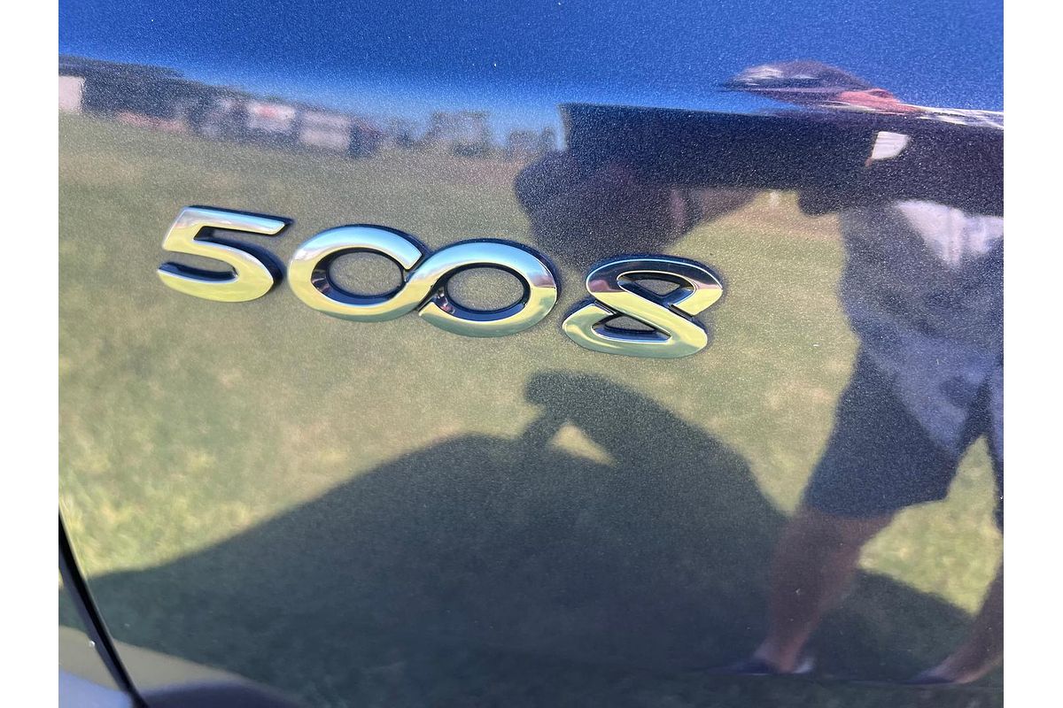 2018 Peugeot 5008 Allure P87