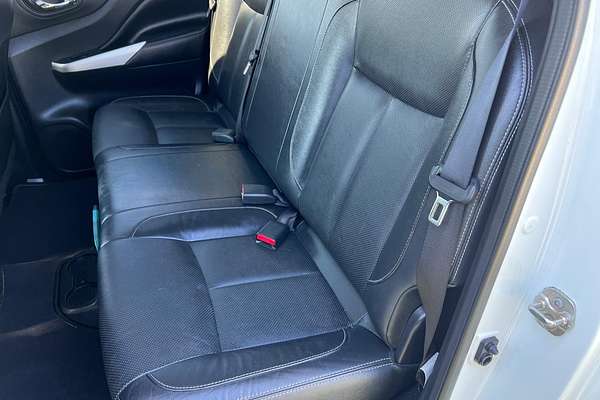 2015 Nissan Navara ST-X D23 4X4