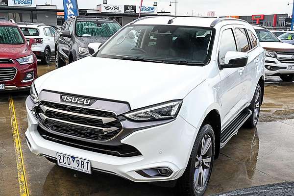 2023 Isuzu MU-X LS-T