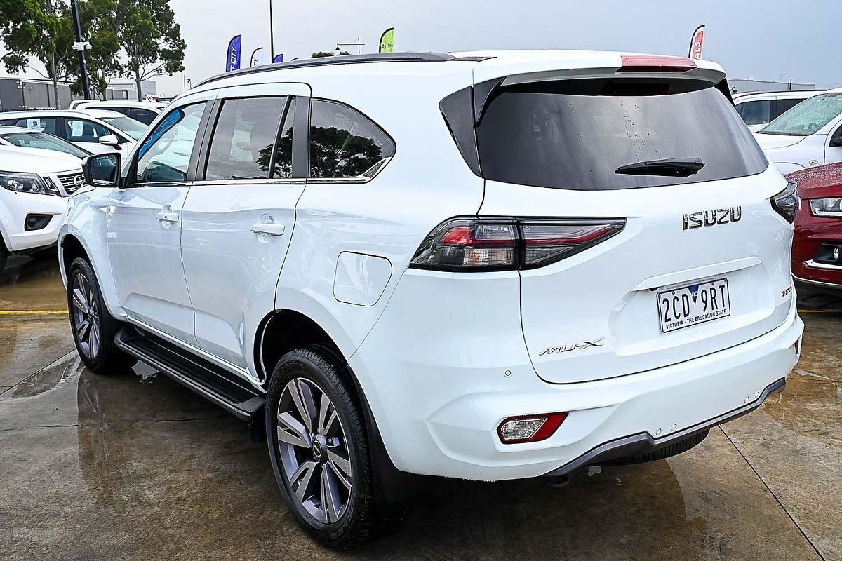 2023 Isuzu MU-X LS-T