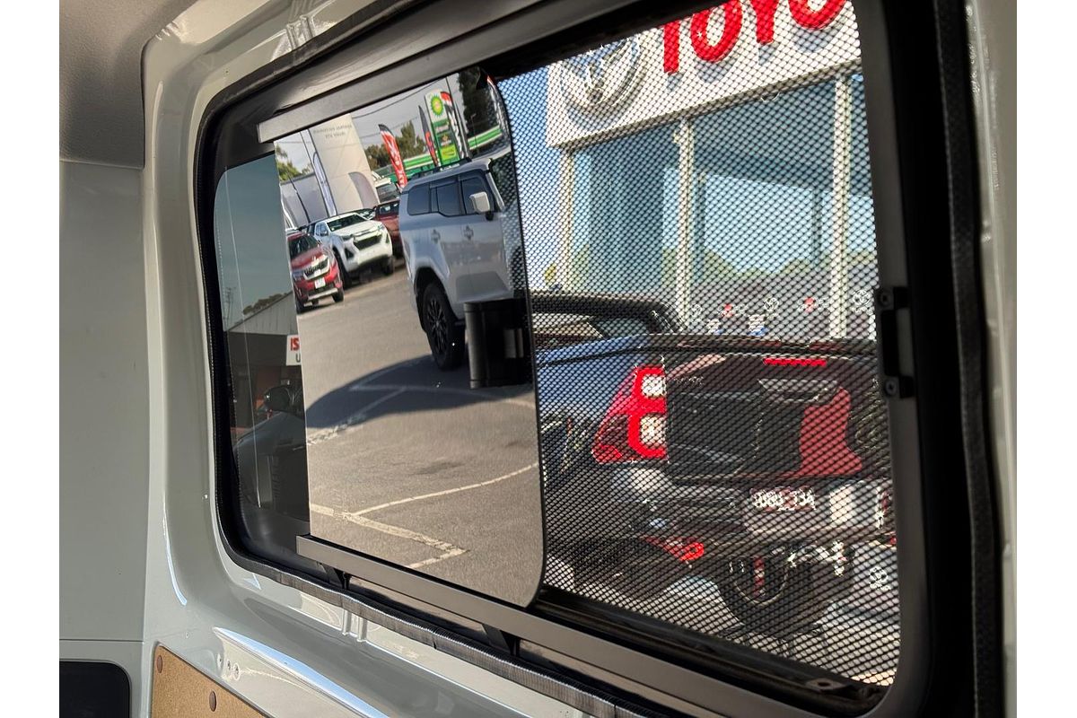 2021 Toyota Hiace GDH300R LWB