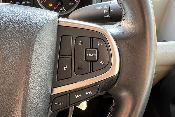 2021 Toyota Hiace GDH300R LWB