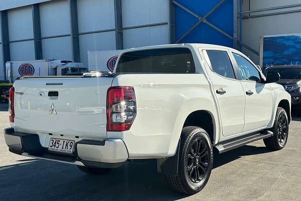 2023 Mitsubishi Triton GLX-R MR