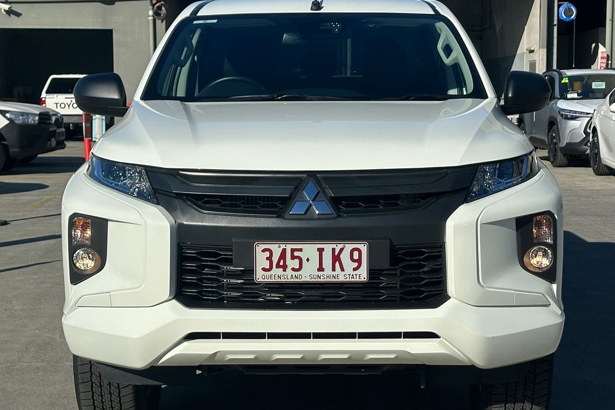 2023 Mitsubishi Triton GLX-R MR