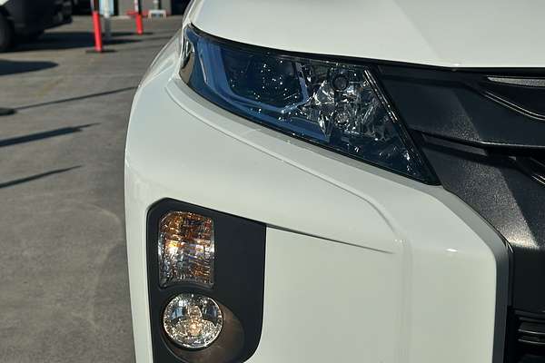2023 Mitsubishi Triton GLX-R MR