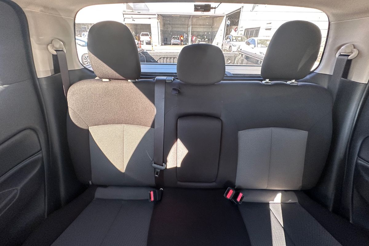 2023 Mitsubishi Triton GLX-R MR