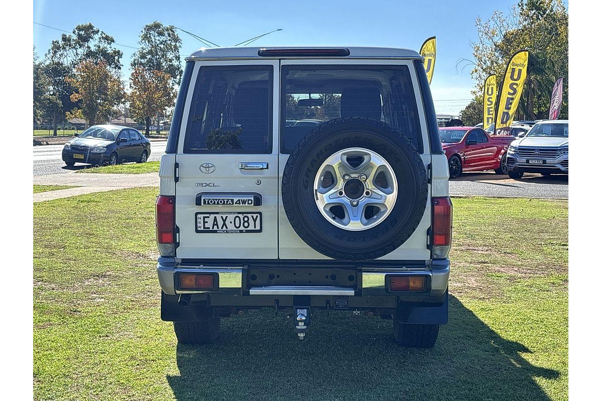 2019 Toyota Landcruiser GXL VDJ76R