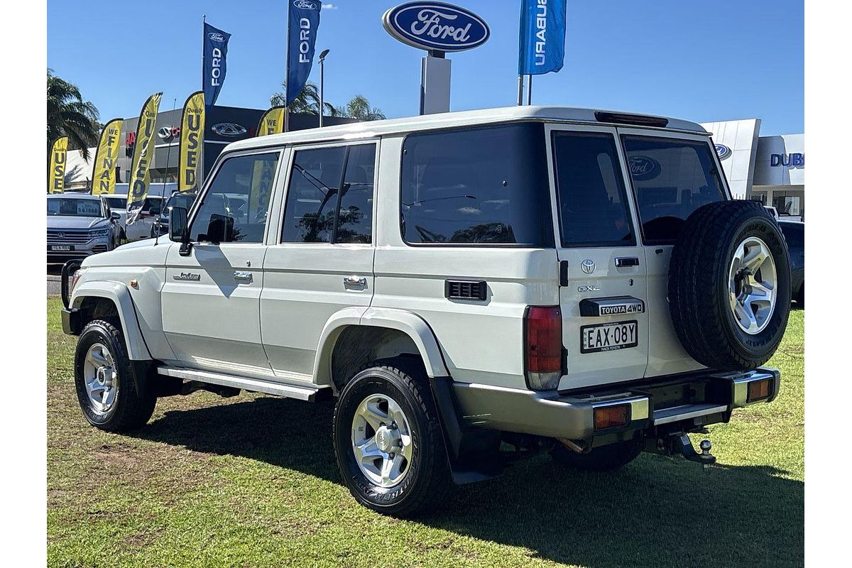 2019 Toyota Landcruiser GXL VDJ76R
