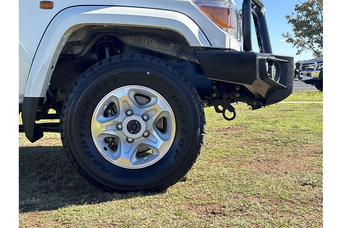 2019 Toyota Landcruiser GXL VDJ76R