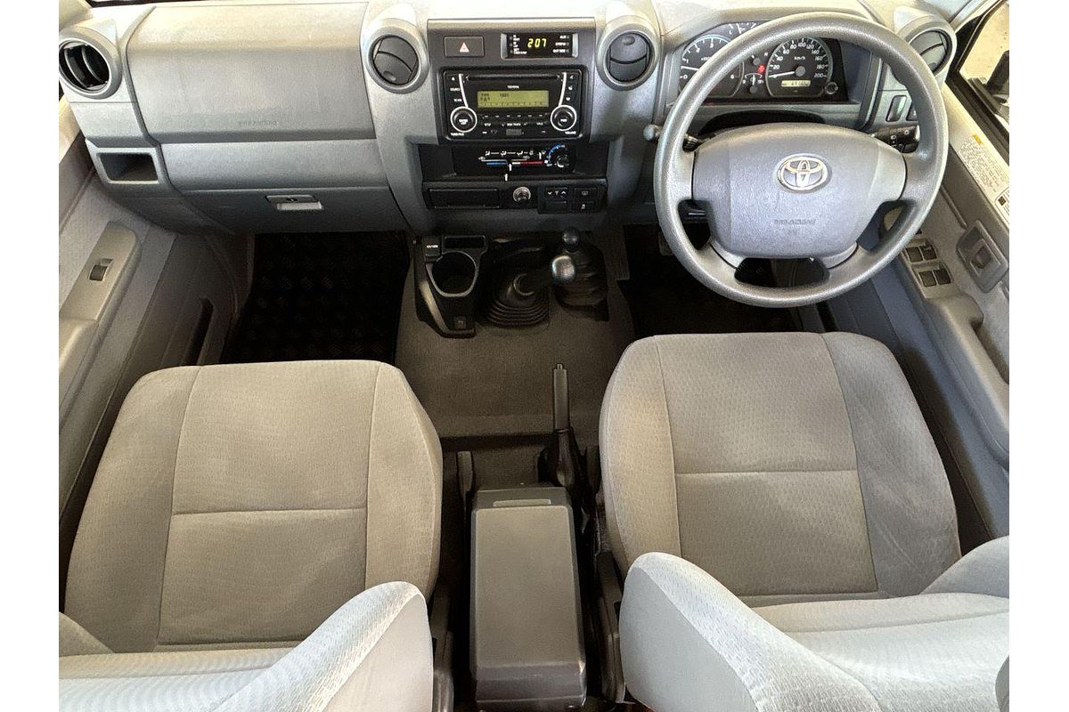 2019 Toyota Landcruiser GXL VDJ76R