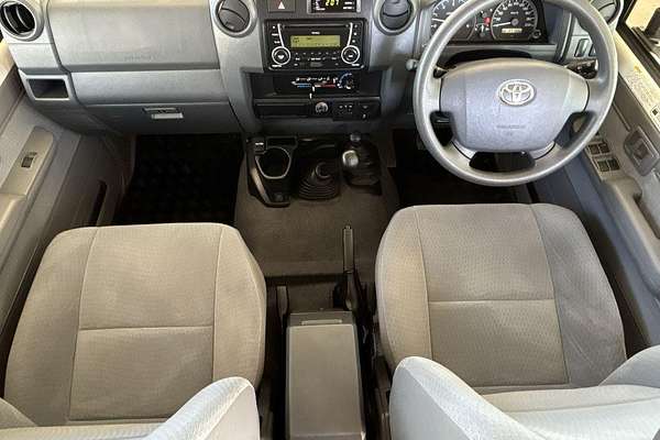 2019 Toyota Landcruiser GXL VDJ76R