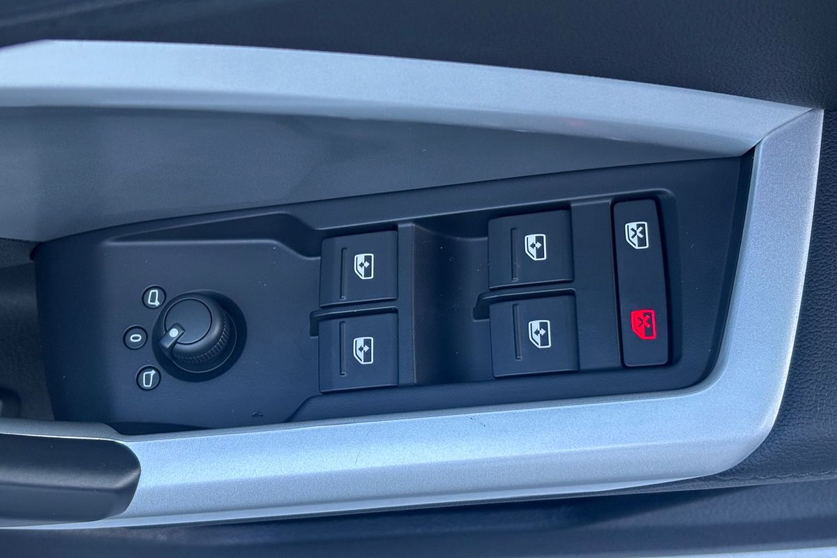2023 Audi Q3 35 TFSI F3