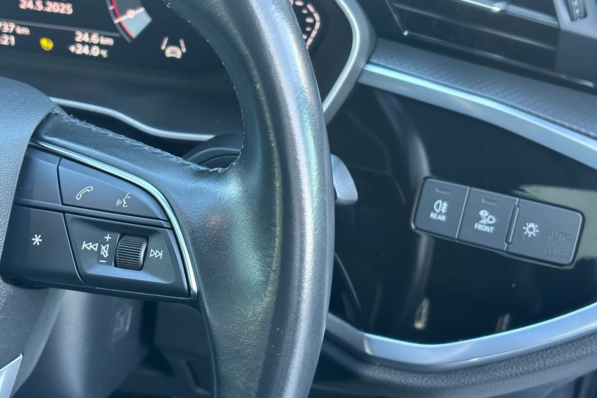 2023 Audi Q3 35 TFSI F3