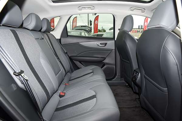 2025 MG MGS5 EV Essence 62 ZS3EM