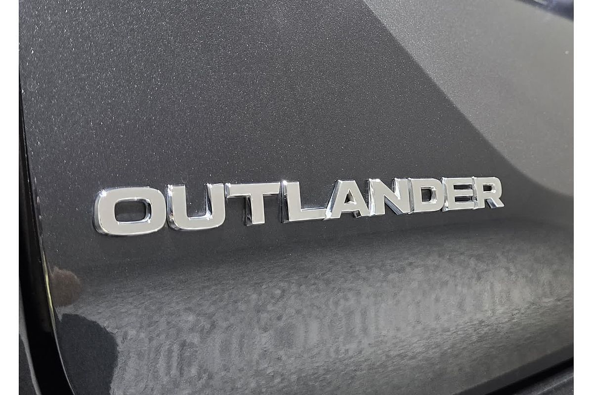 2023 Mitsubishi OUTLANDER OUTLANDER ASPIRE 7 SEAT (2WD) ZM2P46
