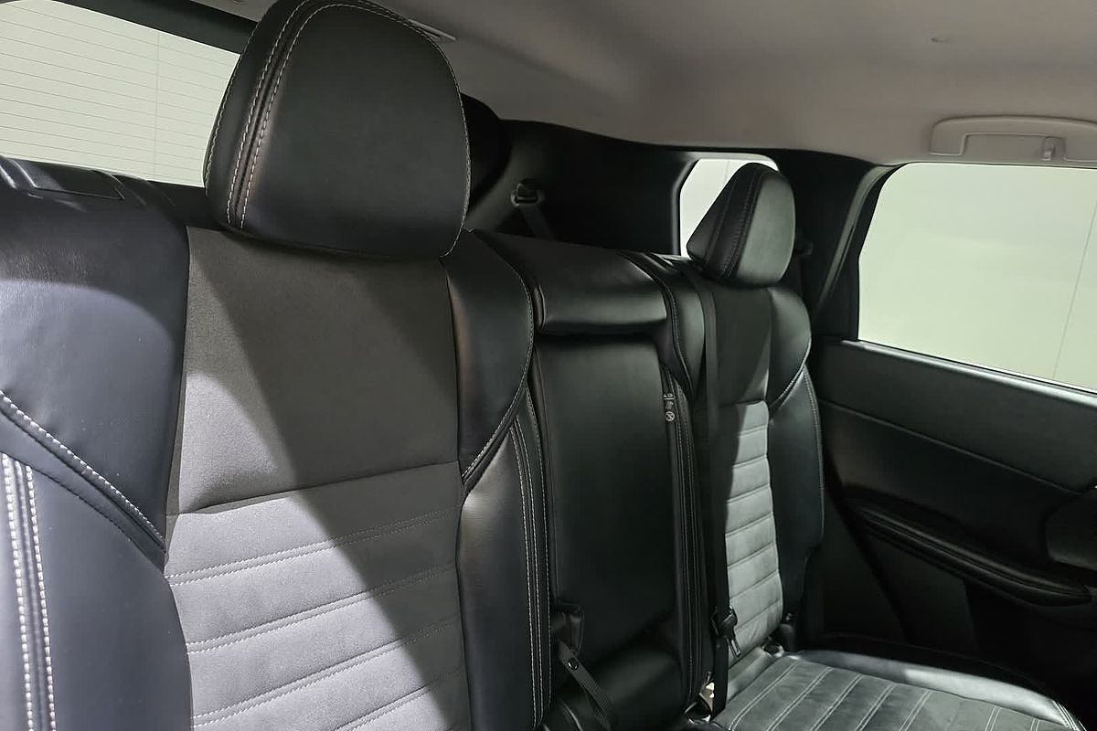 2023 Mitsubishi OUTLANDER OUTLANDER ASPIRE 7 SEAT (2WD) ZM2P46