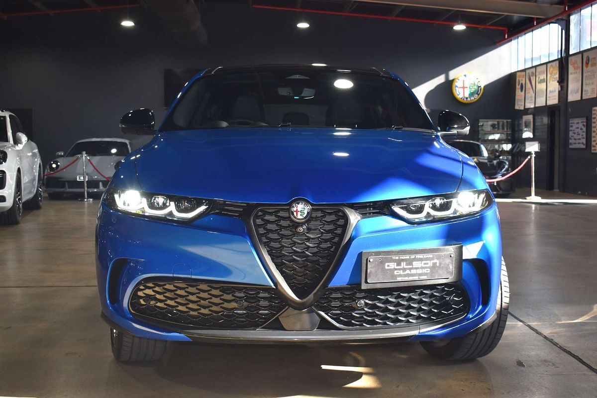 2023 Alfa Romeo Tonale Veloce Plug-In Hybrid