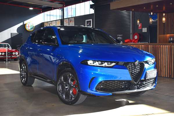 2023 Alfa Romeo Tonale Veloce Plug-In Hybrid
