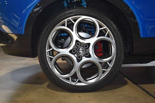 2023 Alfa Romeo Tonale Veloce Plug-In Hybrid