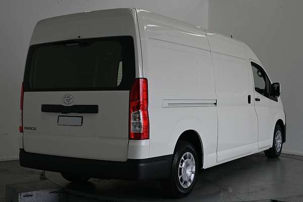 2025 Toyota Hiace