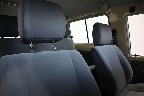 2022 Toyota Landcruiser GXL Troopcarrier VDJ78R