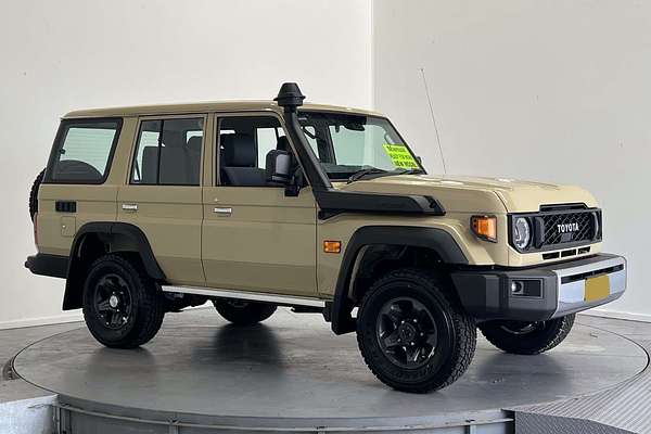 2023 Toyota Landcruiser GXL VDJL76R