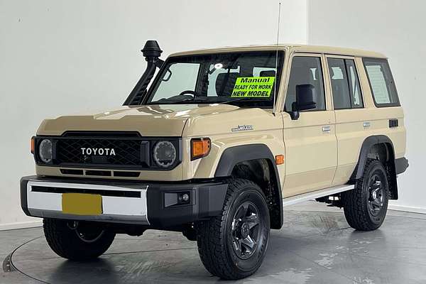 2023 Toyota Landcruiser GXL VDJL76R