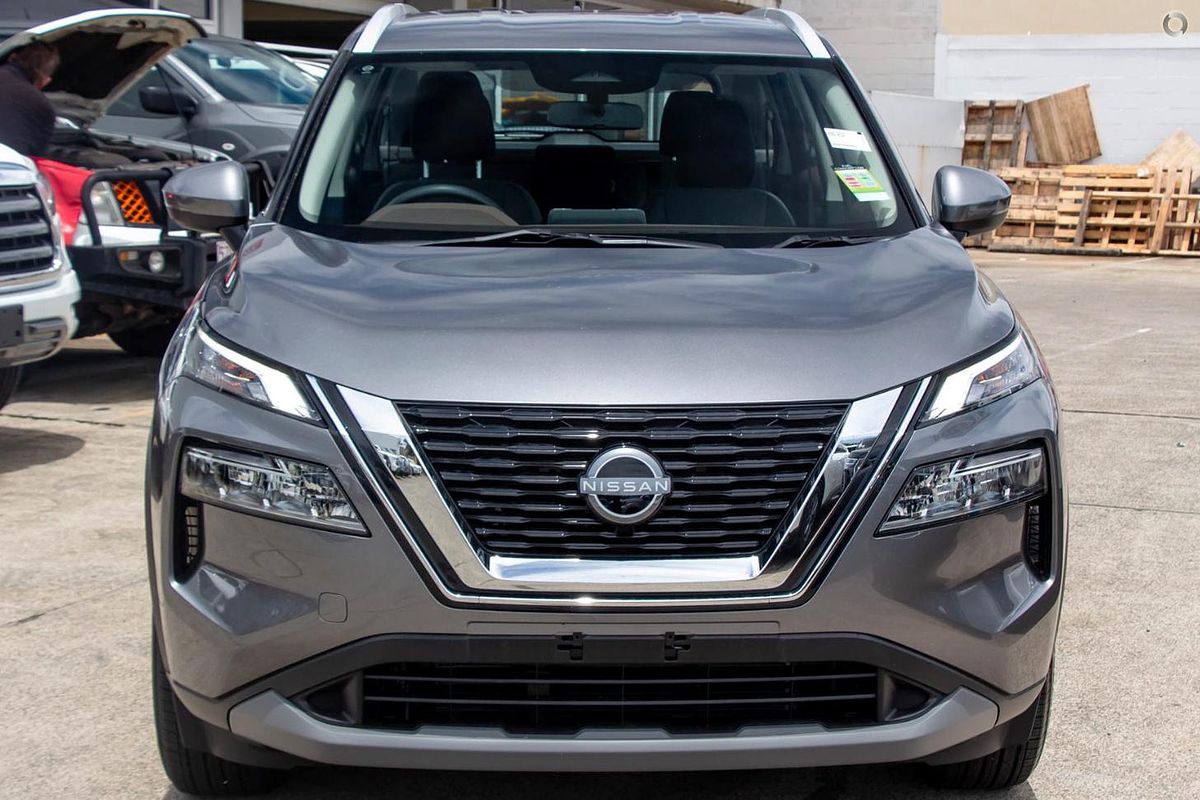 2025 Nissan X-TRAIL ST T33