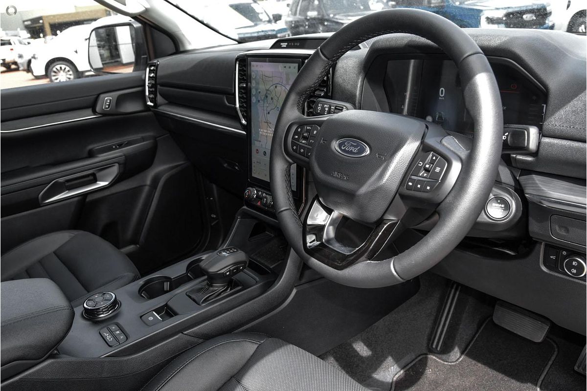 2025 Ford Everest Sport L