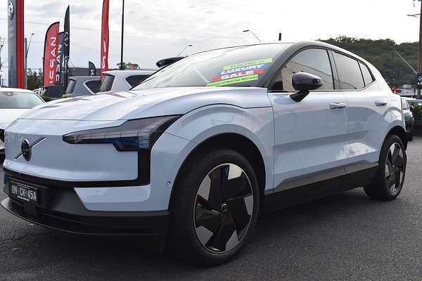 2024 Volvo EX30 Single Motor Extended Range Plus