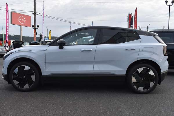 2024 Volvo EX30 Single Motor Extended Range Plus