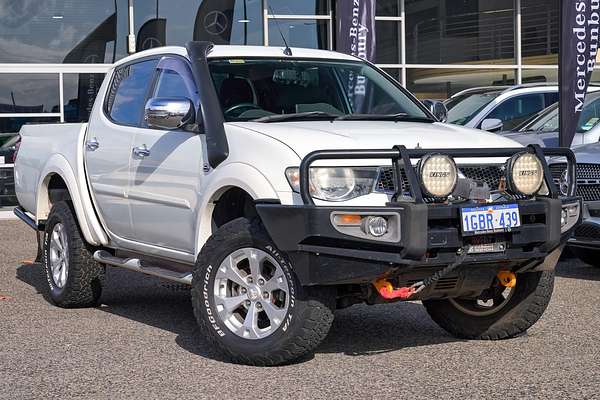 2015 Mitsubishi Triton GLX-R MN 4X4