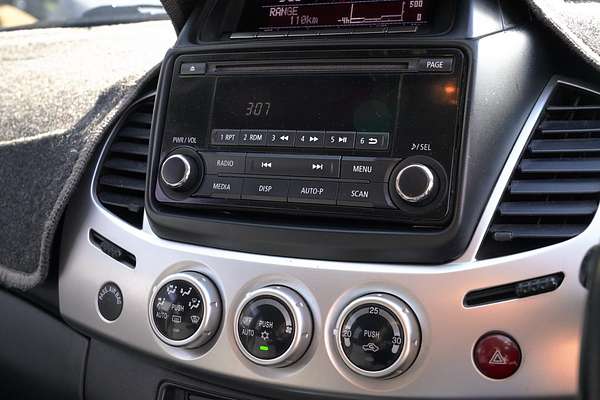 2015 Mitsubishi Triton GLX-R MN 4X4