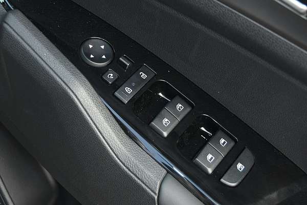 2025 Kia Sportage SX NQ5