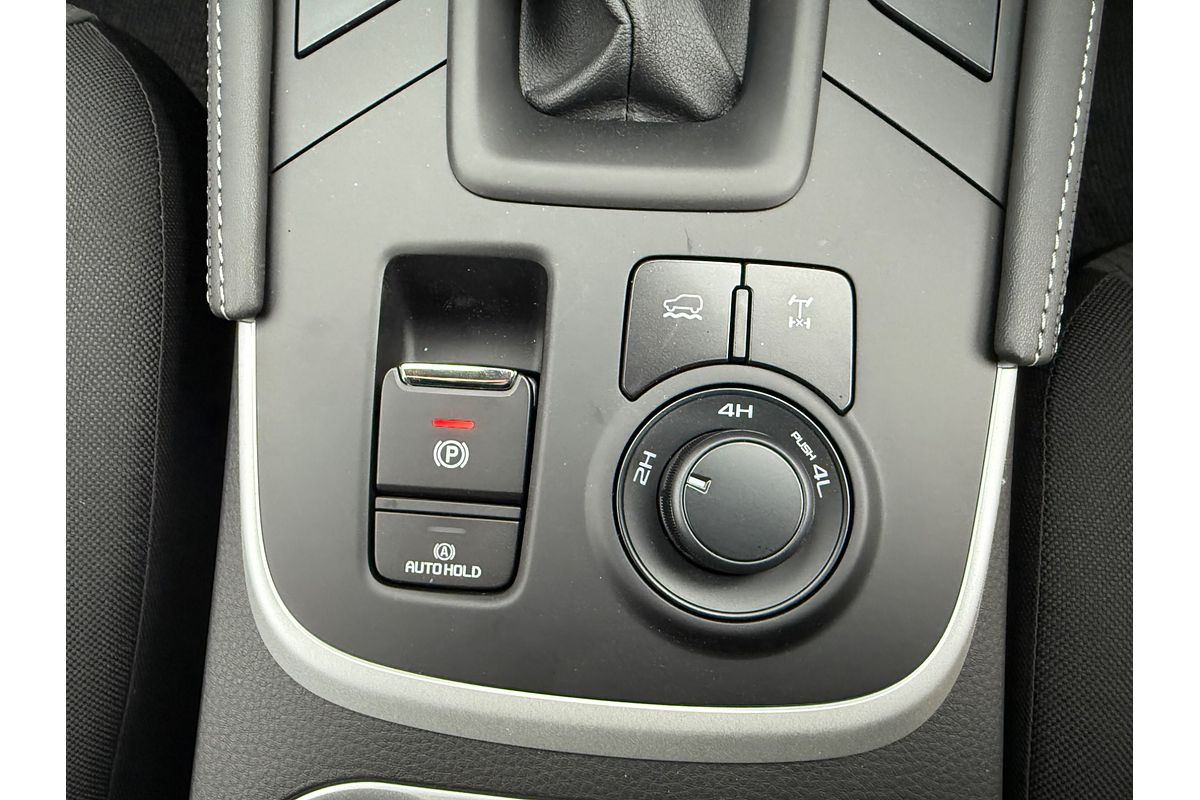 2025 Isuzu MU-X LS-M