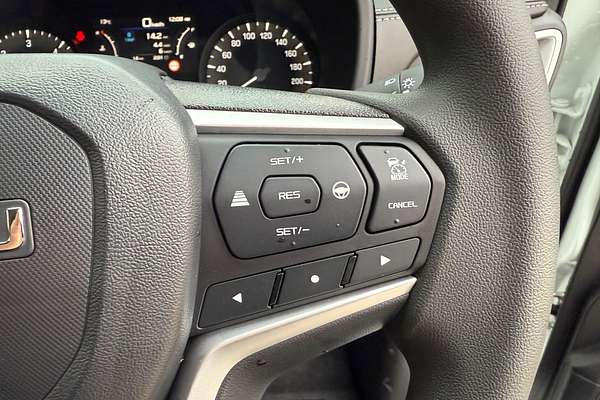 2025 Isuzu MU-X LS-M