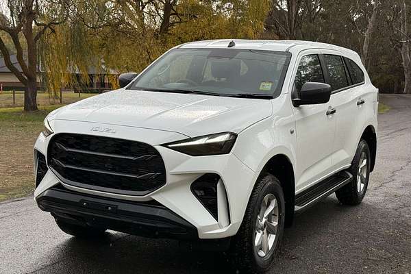 2025 Isuzu MU-X LS-M