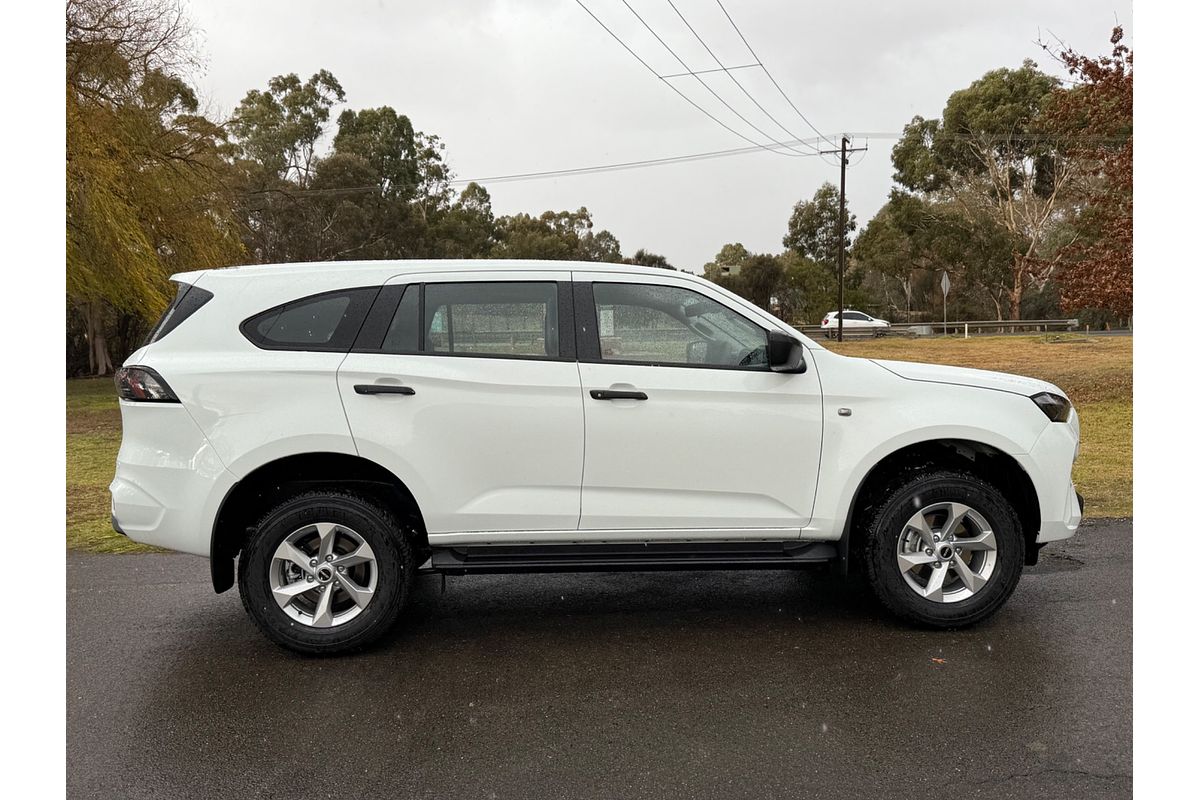 2025 Isuzu MU-X LS-M