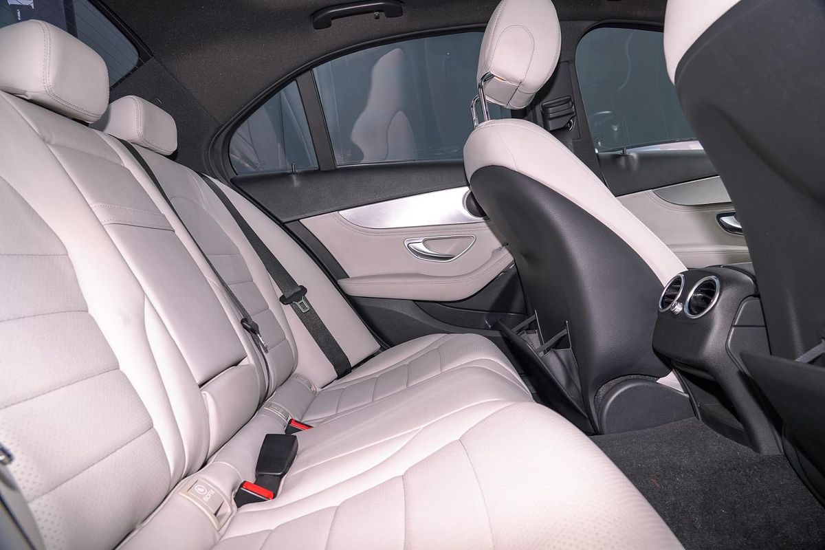 2015 Mercedes-Benz C-Class C200 W205