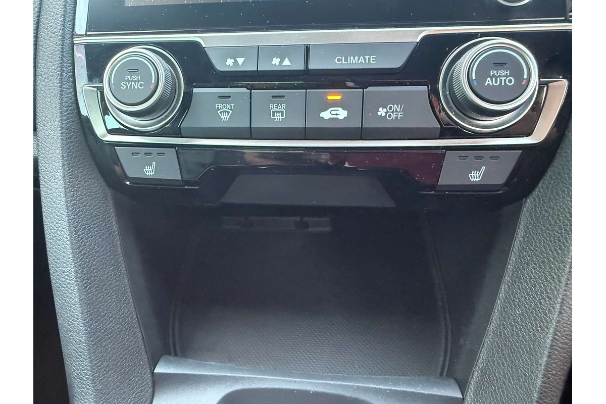 2019 Honda Civic VTi-LX 10th Gen